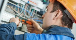 Gain the Skills You Need to Become an Electrician with Online Electrician Courses